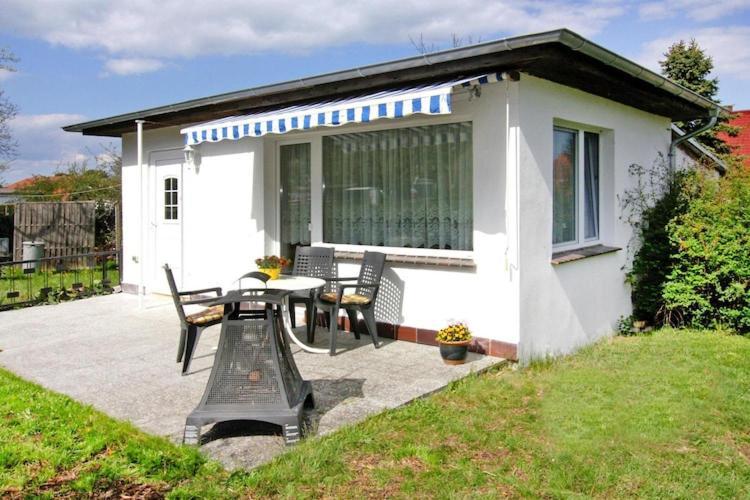 Gemuetlicher Bungalow In Freest Exterior photo