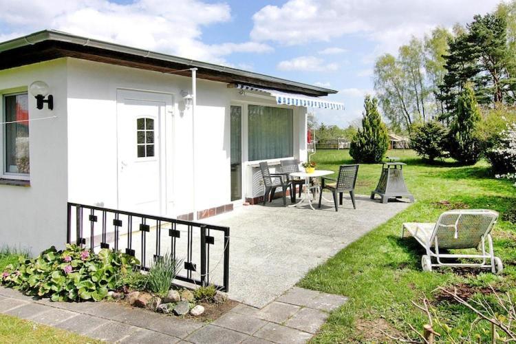 Gemuetlicher Bungalow In Freest Exterior photo